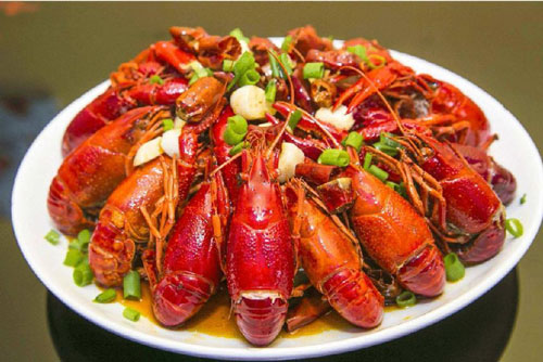 小龍蝦好吃卻難洗？別愁，環(huán)速噴淋清洗機來幫您